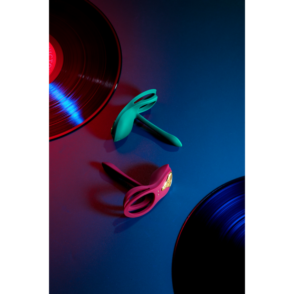 BAYEK - Wearable Vibrator - Velvet Purple